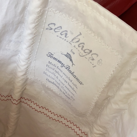 Collectible Tommy Bahama Seabags Maine tote NWT - Picture 7 of 12